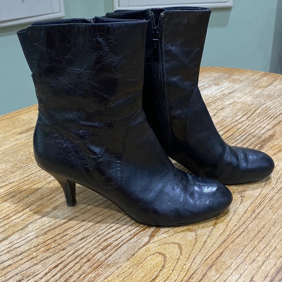 Nine West Shoes - Black heeled leather Nine West booties size 8.5